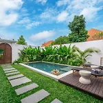 Brand New 4Bdr Villa - Cozy And Stylish - Canggu With Breathtaking Stunning View