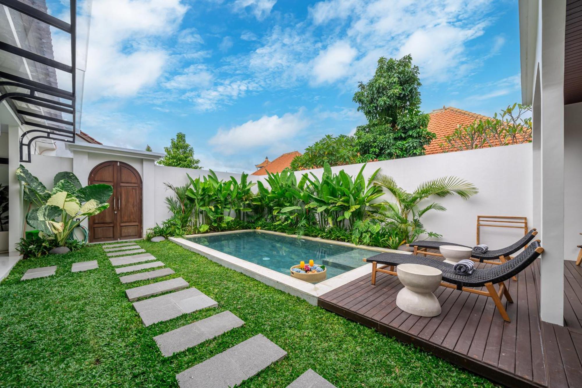 Brand New 4bdr - Cozy And Stylish - Canggu With Breathtaking Stunning View Villa *
